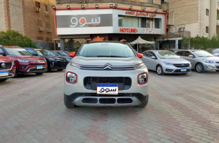 سيتروين C3 اير كروس 2019 أبيض أوتوماتيك مستعملة للبيع في المهندسين