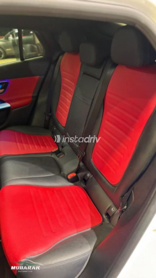 Mercedes GLC 300 2025 White Automatic Used for Sale in Cairo - 7