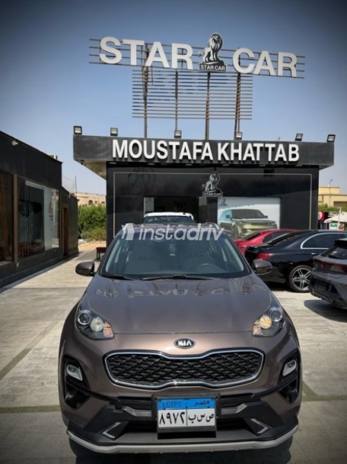 Kia Sportage 2020 White Automatic Used for Sale in Sheikh Zayed City - 5