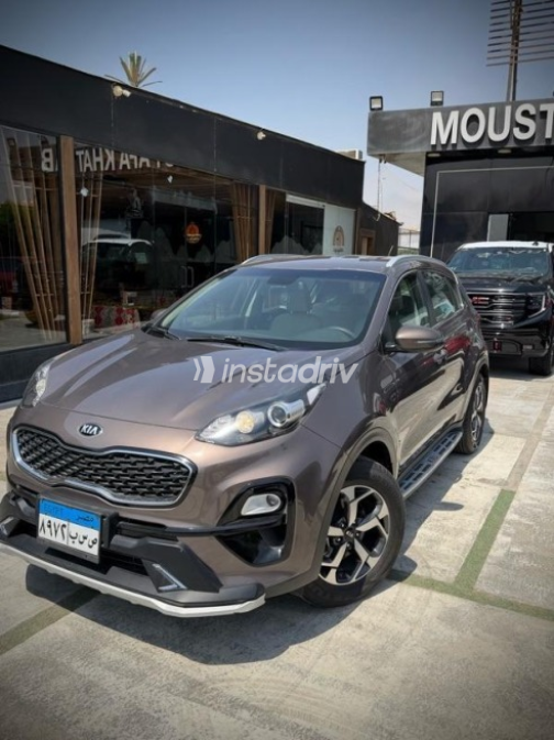Kia Sportage 2020 White Automatic Used for Sale in Sheikh Zayed City - 8