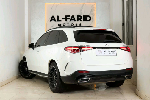 مرسيدس GLC 200 2023 أبيض أوتوماتيك مستعملة للبيع في القاهرة الكبرى ( القاهرة - الجيزة) - 8