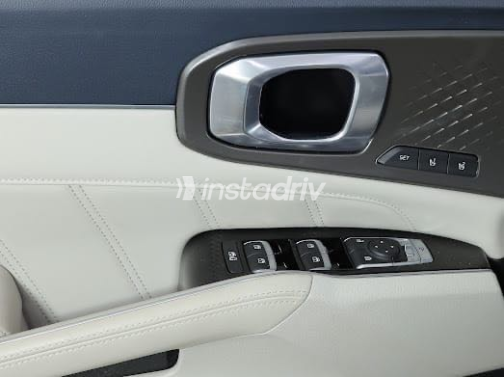 Kia Sorento 2023 Black Automatic Used for Sale in Greater Cairo ( Cairo + Giza) - 4