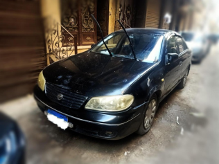 نيسان صنى 2008 أسود يدوي مستعملة للبيع في المنصورة