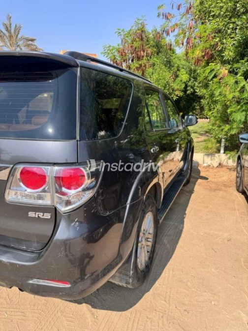 Toyota Fortuner 2013 Dark Gray Automatic Used for Sale in 6 October - 2