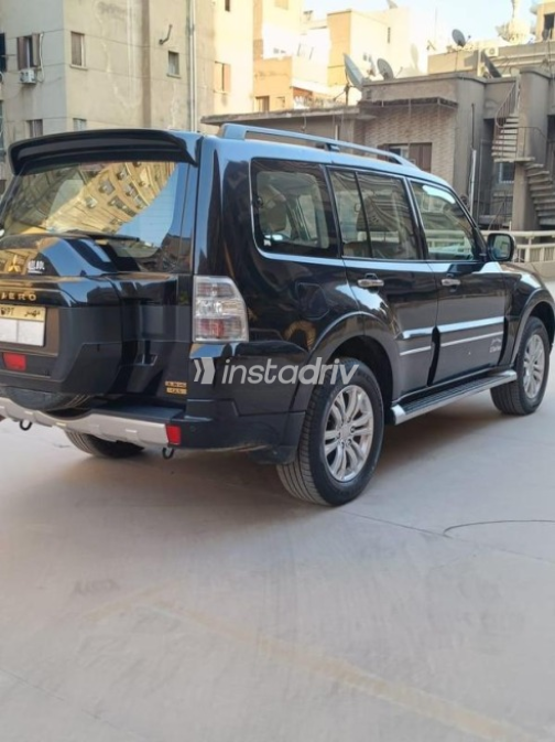 Mitsubishi Pajero 2020 Black Automatic Used for Sale in Dokki - 5