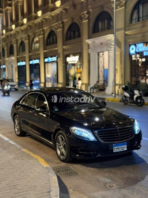 مرسيدس S 400 2014 أسود أوتوماتيك مستعملة للبيع في مدينة الشيخ زايد - 2