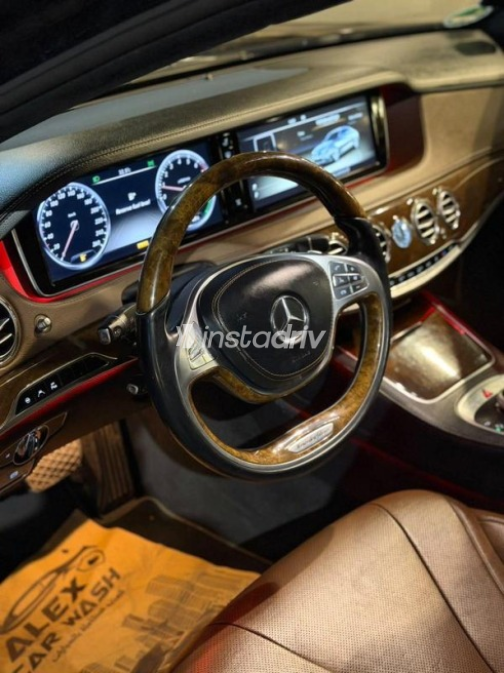 مرسيدس S 400 2014 أسود أوتوماتيك مستعملة للبيع في مدينة الشيخ زايد - 9
