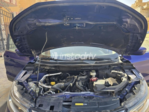 Nissan Qashqai 2019 Blue Automatic Used for Sale in Cairo - 3
