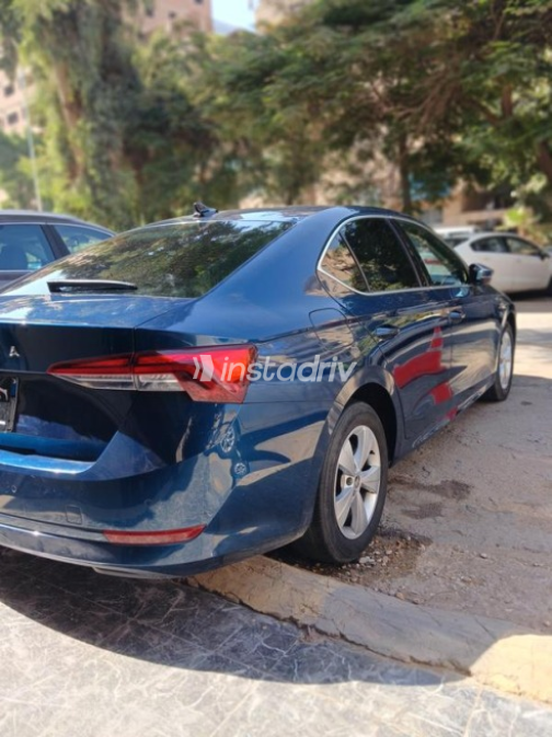 Skoda Octavia 2021 Dark Blue Automatic Used for Sale in Mohandessin - 4