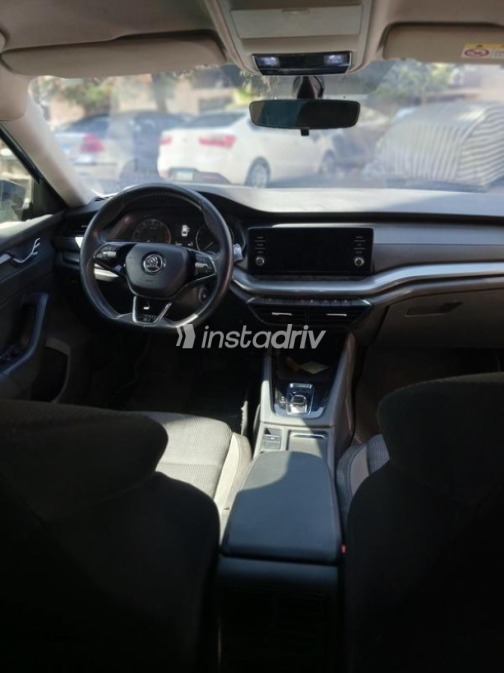 Skoda Octavia 2021 Dark Blue Automatic Used for Sale in Mohandessin - 6