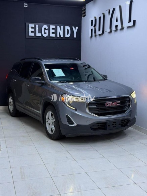 Gmc Terrain 2018 Gray Automatic Used for Sale in Cairo - 2