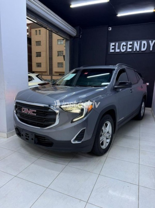 Gmc Terrain 2018 Gray Automatic Used for Sale in Cairo - 4