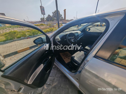 فيات تيبو 2019 فضي أوتوماتيك مستعملة للبيع في القاهرة - 6