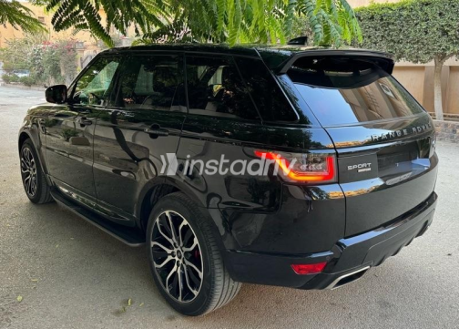 Land Rover Range Rover Sport 2022 Black Automatic Used for Sale in Mokattam - 3