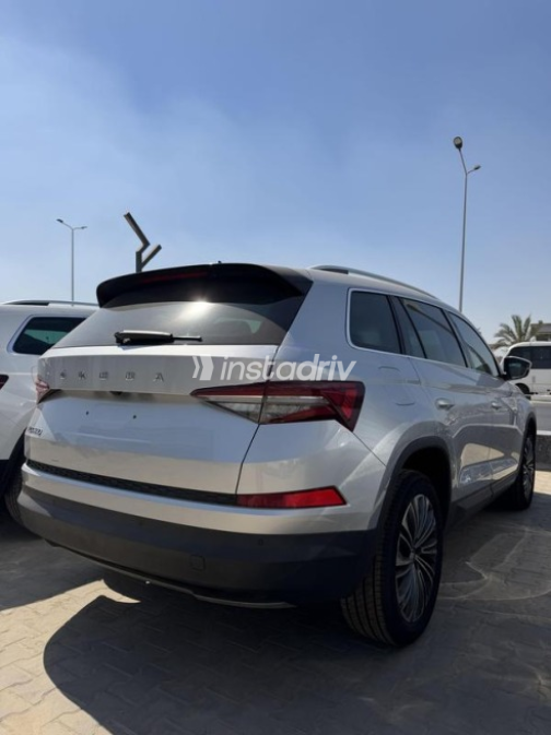 Skoda Kodiaq 2023 Silver Automatic Used for Sale in Cairo - 4
