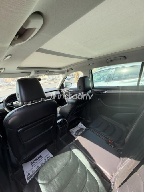 Skoda Kodiaq 2023 Silver Automatic Used for Sale in Cairo - 10