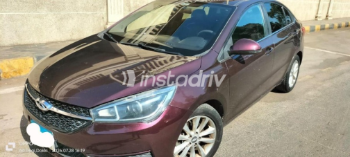 شيرى اريزو 5 2021 أحمر غامق أوتوماتيك مستعملة للبيع في الدقى - 2