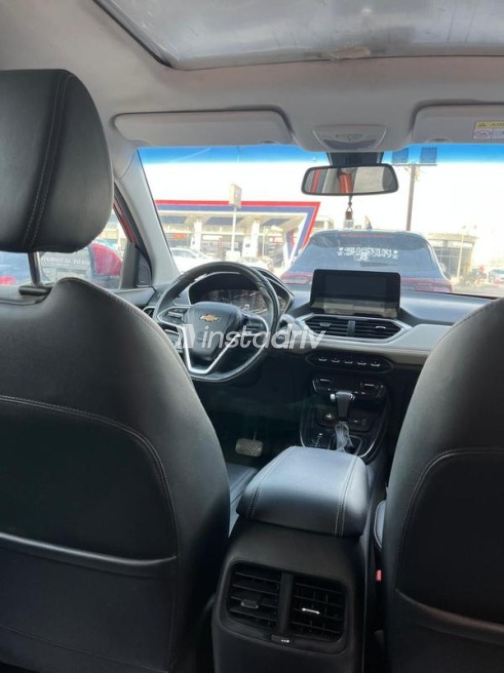 Chevrolet Captiva 2021 Silver Automatic Used for Sale in Heliopolis - 2