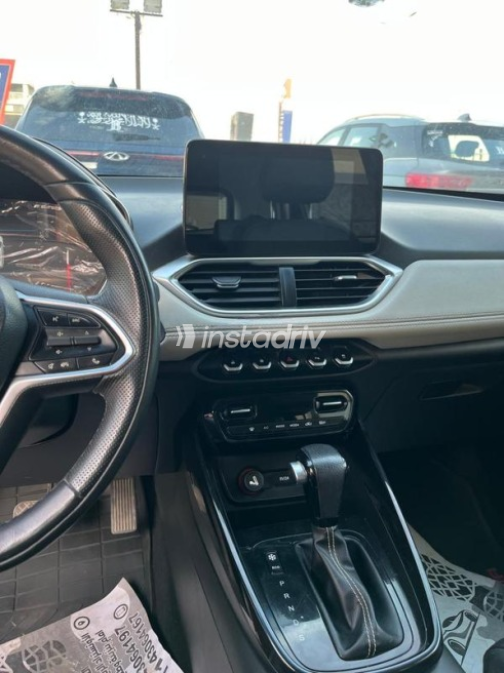 Chevrolet Captiva 2021 Silver Automatic Used for Sale in Heliopolis - 4