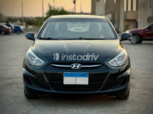 هيونداي اكسنت RB 2015 أسود أوتوماتيك مستعملة للبيع في القاهرة الكبرى ( القاهرة - الجيزة) - 9