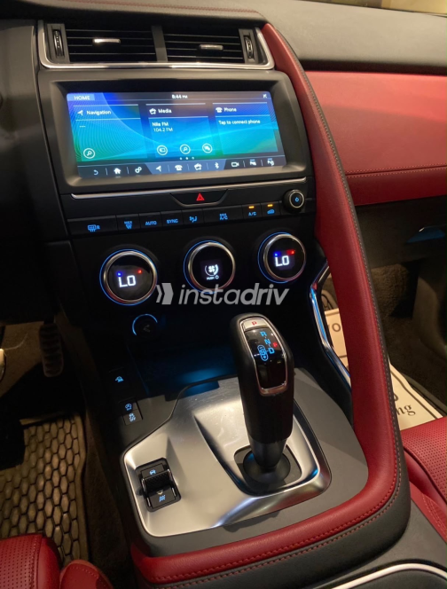 Jaguar E-pace 2020 Silver Automatic Used for Sale in Greater Cairo ( Cairo + Giza) - 5