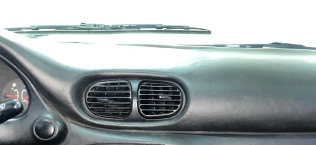 Hyundai Accent 2002 Green Manual Used for Sale in Greater Cairo ( Cairo + Giza)