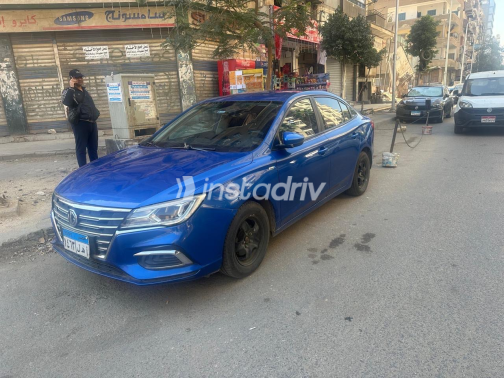 MG 5 2020 Blue Automatic Used for Sale in Greater Cairo ( Cairo + Giza) - 2