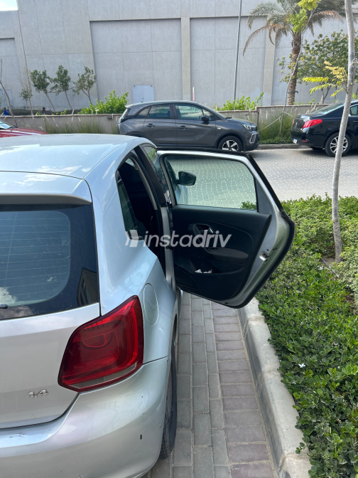 Volkswagen Polo 2010 Silver Automatic Used for Sale in Greater Cairo ( Cairo + Giza) - 2