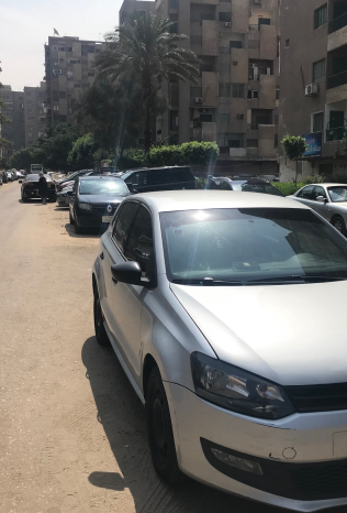 Volkswagen Polo 2010 Silver Automatic Used for Sale in Greater Cairo ( Cairo + Giza)