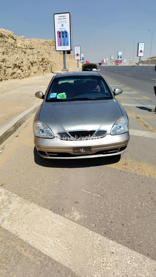 Daewoo Nubira 2008 Gold Manual Used for Sale in Greater Cairo ( Cairo + Giza) - 7