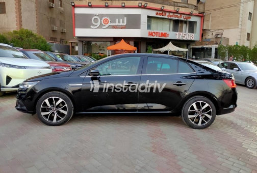 Renault Megane 2021 Black Automatic Used for Sale in Cairo - 2