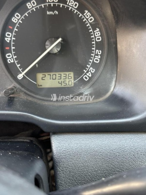 Skoda Octavia A4 2006 Silver Automatic Used for Sale in Giza - 9