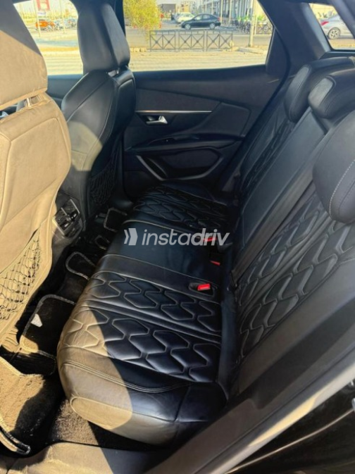 Peugeot 3008 2019 Black Automatic Used for Sale in Ismailia - 3