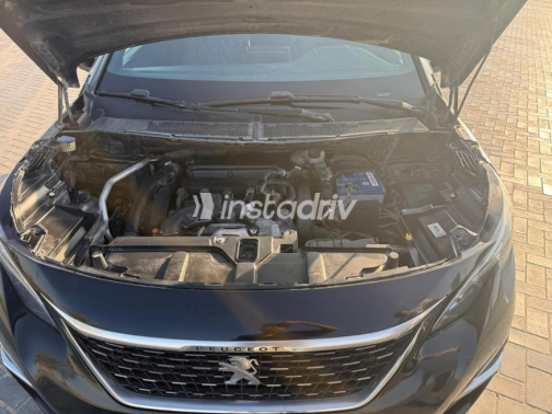 Peugeot 3008 2019 Black Automatic Used for Sale in Ismailia - 9