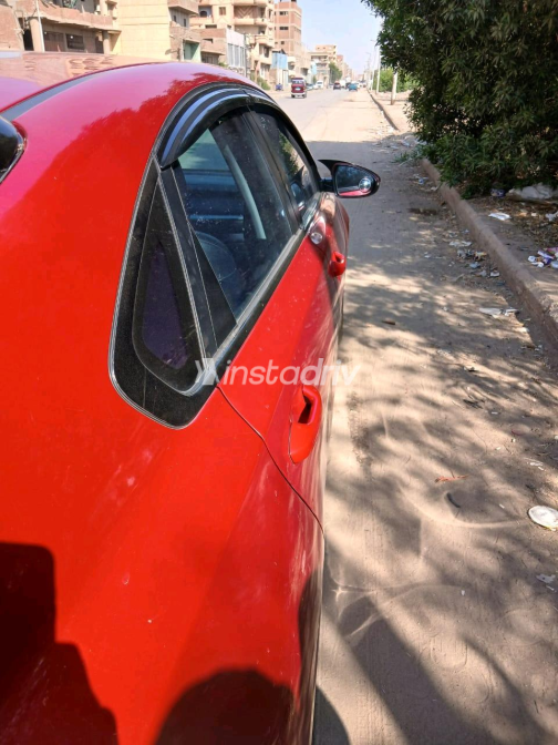 كيا جراند سيراتو 2019 أحمر أوتوماتيك مستعملة للبيع في القاهرة الكبرى ( القاهرة - الجيزة) - 5