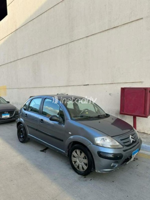 سيتروين C3 2007 رمادي غامق أوتوماتيك مستعملة للبيع في مدينة نصر - 1