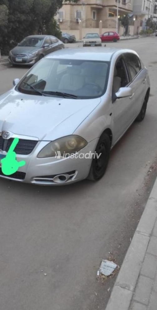 بريليانس FRV 2009 فضي يدوي مستعملة للبيع في حلوان - 1