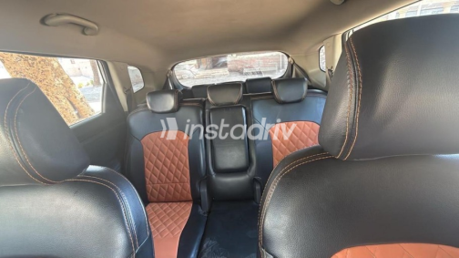 Kia Carens 2014 Silver Automatic Used for Sale in Asyut - 1