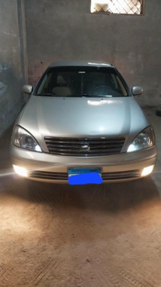 Nissan Sunny 2012 Silver Automatic Used for Sale in Al Shorouk