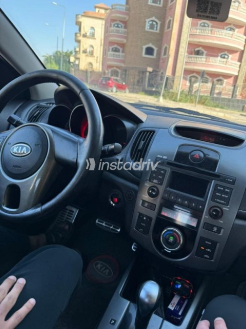 Kia Cerato 2010 Brown Automatic Used for Sale in 6 October - 9