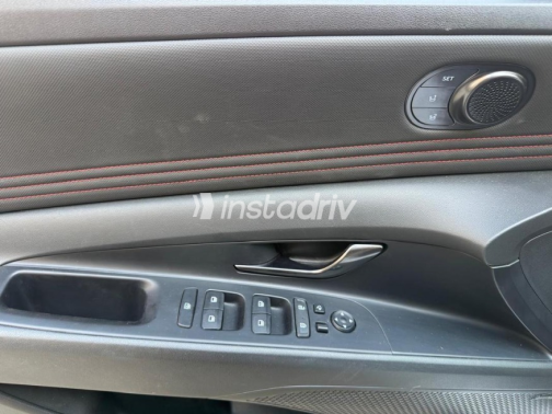 Hyundai Avante 2021 White Automatic Used for Sale in Nasr city - 5