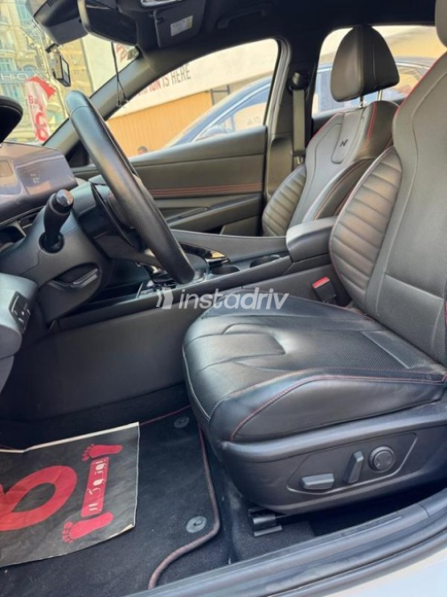 Hyundai Avante 2021 White Automatic Used for Sale in Nasr city - 6