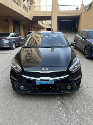 كيا سيراتو 2021 أسود أوتوماتيك مستعملة للبيع في مدينة نصر