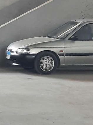 Ford Escort 1998 Gold Manual Used for Sale in Dokki