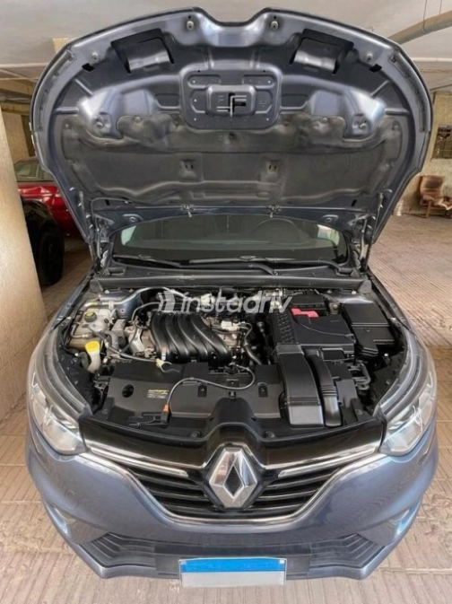 Renault Megane 2020 Gray Automatic Used for Sale in Cairo - 2