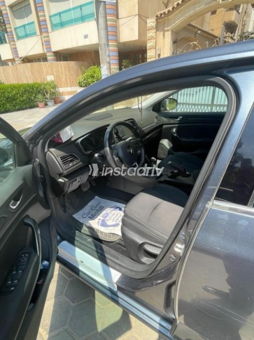 Renault Megane 2020 Gray Automatic Used for Sale in Cairo - 7