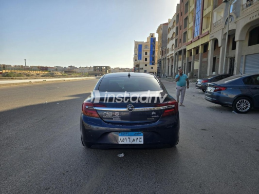 Opel Insignia 2014 Blue Automatic Used for Sale in Damietta - 4