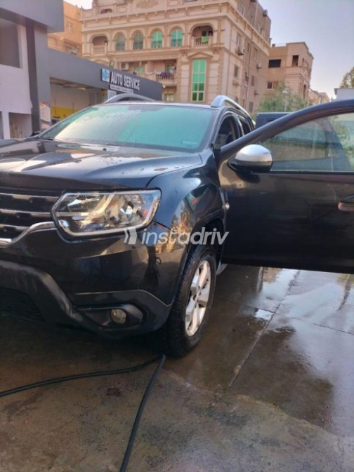 Renault Duster 2019 Blue Automatic Used for Sale in Maadi - 4
