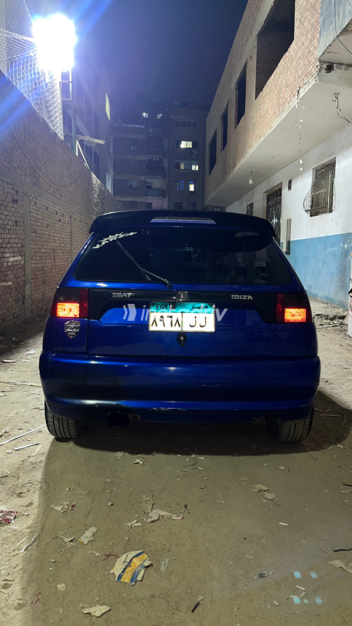 Seat Ibiza 1994 Blue Manual Used for Sale in Greater Cairo ( Cairo + Giza) - 4