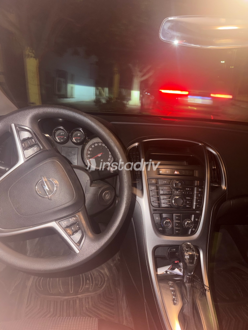Opel Astra 2016 Brown Automatic Used for Sale in Greater Cairo ( Cairo + Giza) - 2